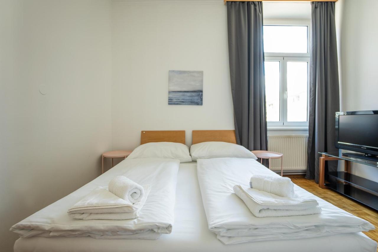 Two Bedrooms Family Nice Apartment Вена Экстерьер фото